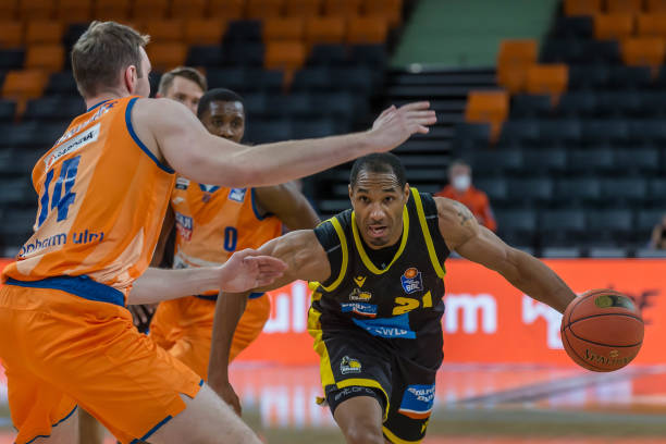 造经典对决 造经典对决