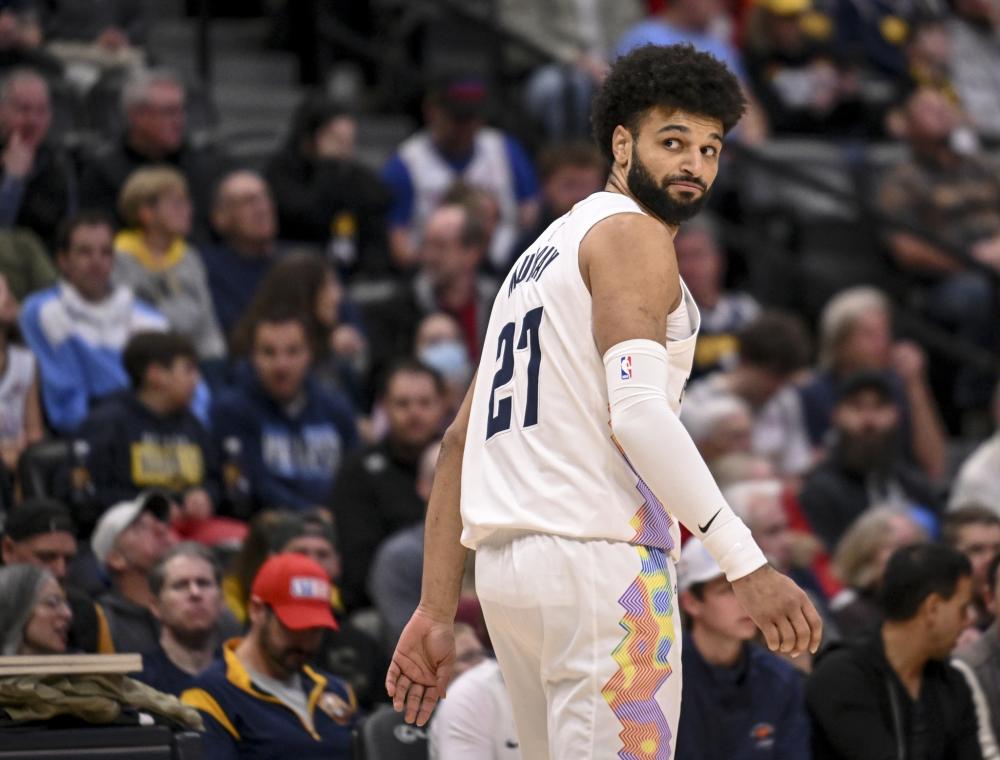 同时在防守 同时在防守