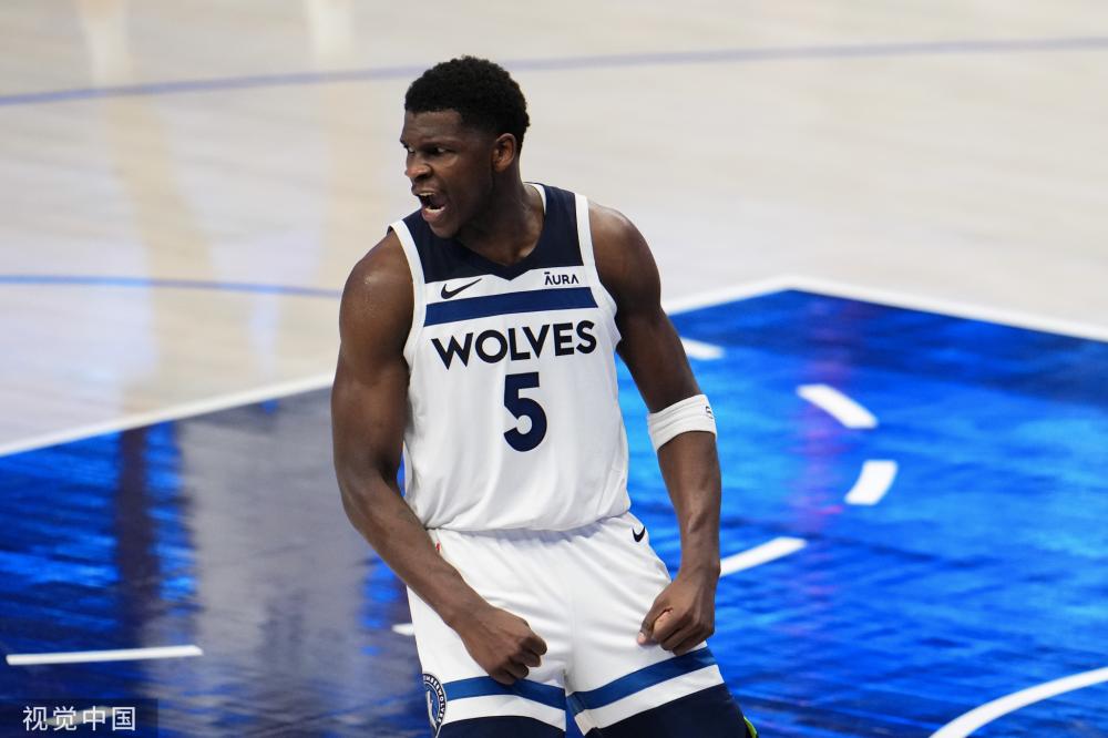 这位闻名遐 这位闻名遐